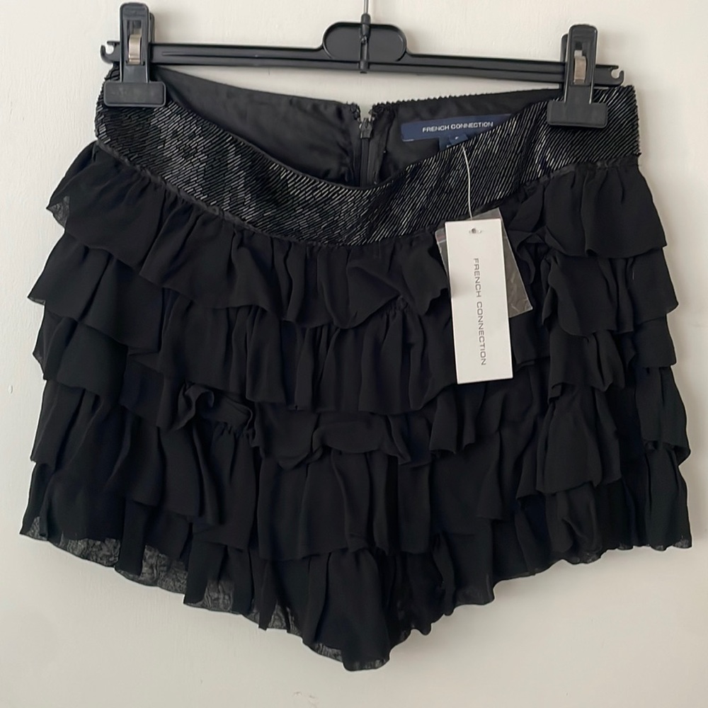 Vintage French Connection ruffled & sequinned shorts. Size 6.